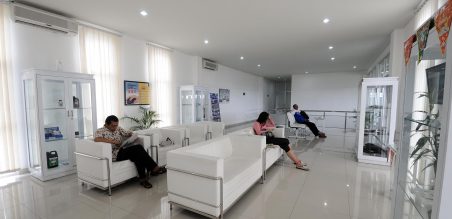 Ruang tunggu servce yang nyaman 