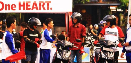Zona test drive ramai dijubeli penonton, untuk merasakan perbedaan dengan tipe sebelumnya.