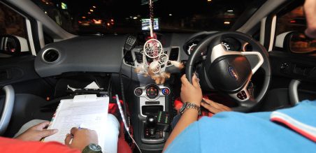 Peserta harus cermat membaca soal yang diberikan