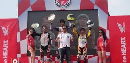 Podium race 2 HRC2, Wahyu Widodo podium pertama