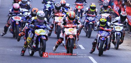 Perebutan podium di Kejurnas Motoprix Region 3