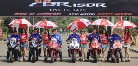 para awak media untuk melakukan test ride All New Honda CBR150R
