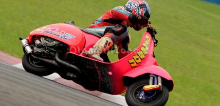 Achmad Black tim Nash Custom DRC Racing Exhaust