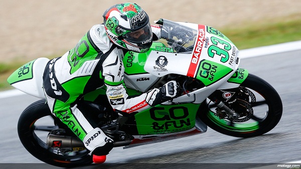 Satu team Niccolo Antonelli & Enea Bastianini di Junior Team GO&FUN Moto3.