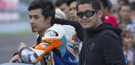 Kiri - Kanan, Ferry Ocktane dan Elton Pratama