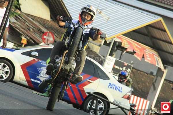 Ivan Harry pun ikut serta dalam freestyle.