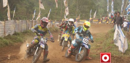 Norifumi Jaton IRC GM Grasstrack Seri IV Karanganyar