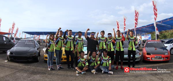 Irwan beserta team dan crew Bethar motor Padang
