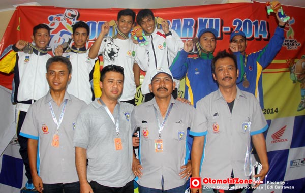 jajaran pengurus IMI Jabar bekerja keras