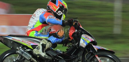 Andi Farhat juara di seri 2