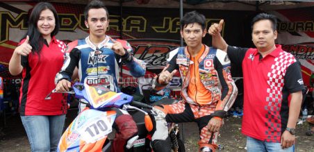 Indah Yudia, Yayank Erlando, Danis Virgian, dan Apunk