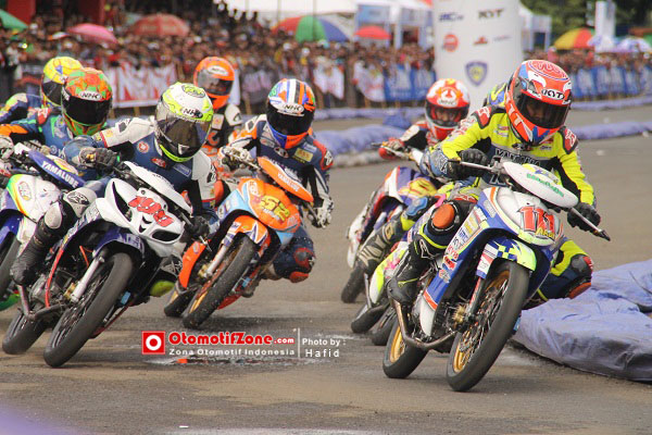 Minim peserta karena yang masuk sedikit yang keluar banyak.