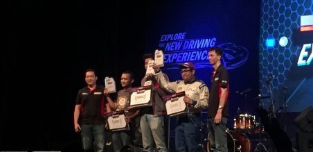 driver dan tim dukungan Achilles Tire itu mendominasi perolehan gelar juara pada dua event balapan berbeda 