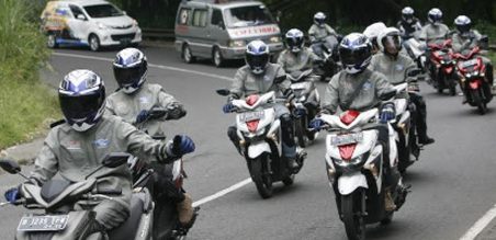 Tim Yamaha Tour de Soul Jakarta-Bali saat melewati Etape III