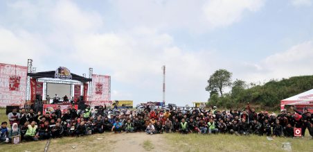 CBR Community Jatim foto bersama sebelum meninggalkan lokasi acara