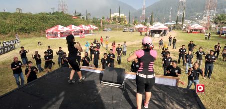 Senam pagi untuk menjaga kebugaran badan peserta