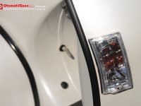 Cover lampu sein yang fresh.