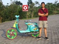 Adila lebih pede
