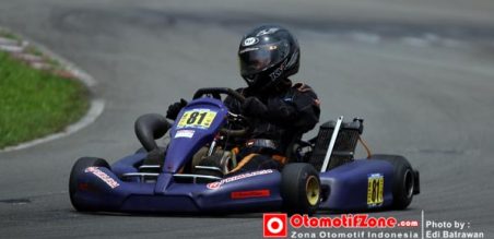 Divisi Roda 4 KOMPETITIF UPI Beraga Di Kejuaraan ROTAX MAX CHALLENGE