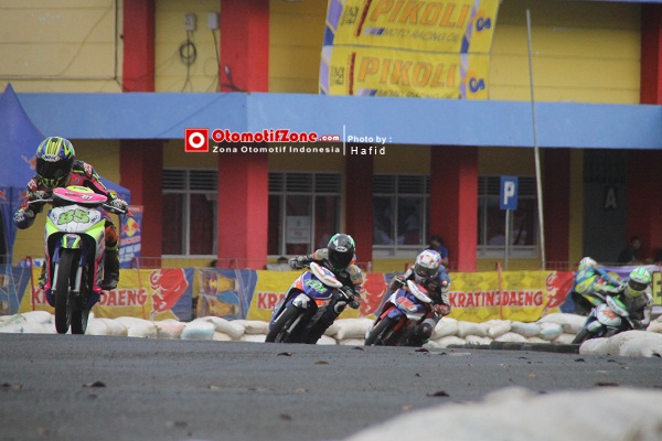 Chicane R1-R2, ciri khas Sirkuit Gor Purwokerto.