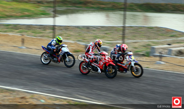 Danau buatan cukup untuk menampung debit ait tinggi saat race dilanda hujan