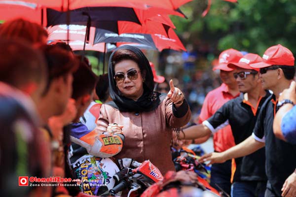 sang bupati Kuningan