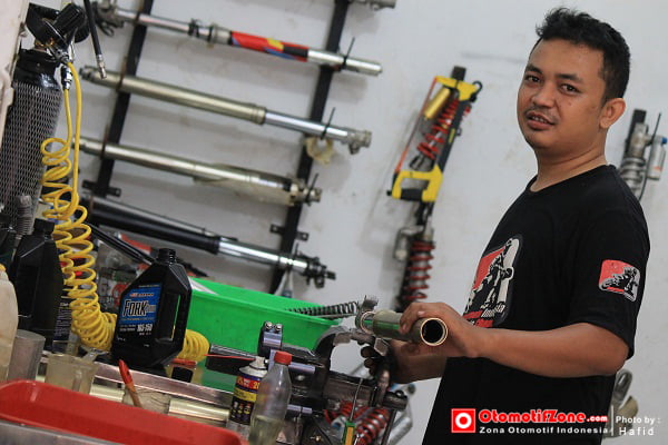 Kuncinya spring dan masukan pembalap.