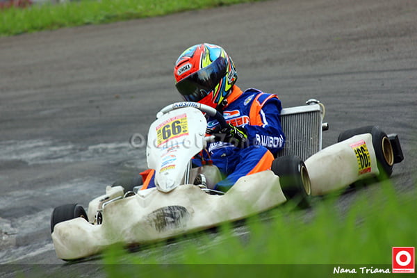 Andy wibowo saat turun di Senior Rok GP
