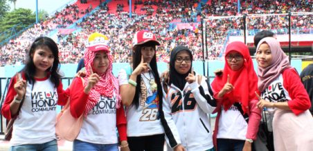 Fans Dani Pedrosa