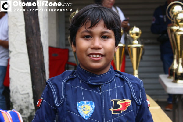 Daffa AB pembalap GO!!! MotorSport P Five Racing