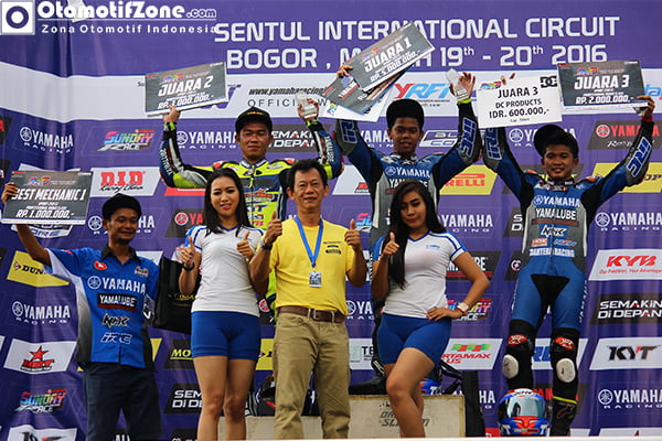 Wilman Hammar,Fitriansyah Kete dan Syahrul Amin, podium R25 Yamaha Sunday Race 2016