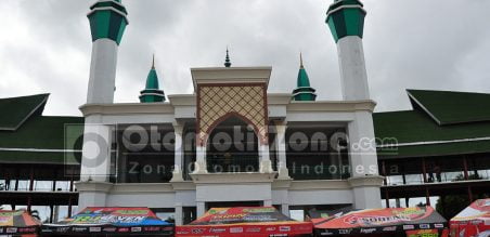 Tahun Ini Suasana Paddock Pabrikan Honda Lebih ramai di bandingkan Pabrikan lain