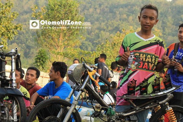Joko Precil sukses bawa 4 tropi.