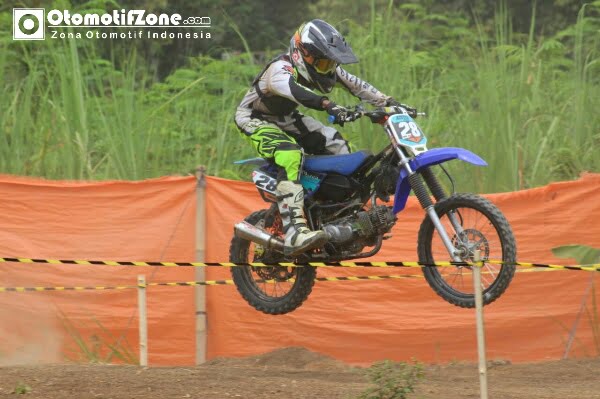 RDS Powertrex Purbalingga bareng Aditya 31 Racing Team.