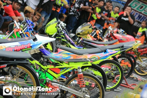 Motor sudah rapi dan keren-keren.