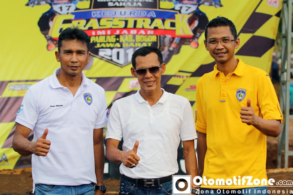 Irvan Octavian Kabid Roda Dua IMI Jabar(Kiri), H Ade Ruhandi SE Atau Ade Jaro (Tengah), dan H Rio Teguh P. Ketua IMI JABAR (kanan)