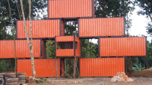 Tower sirkuit dibuat dr kontainer