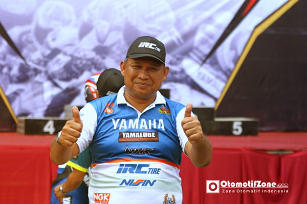 Novi, bahtera Racing