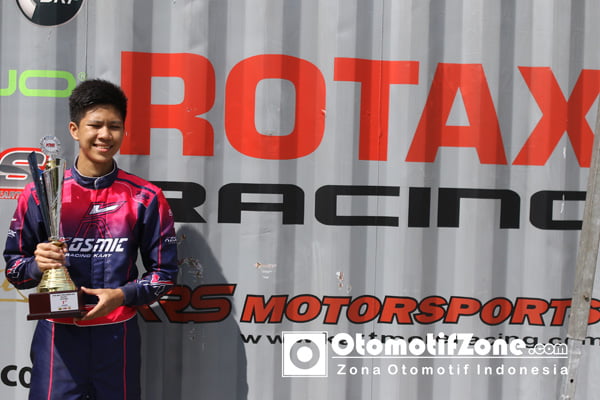 Agi Borneo, juara senior max seri 3