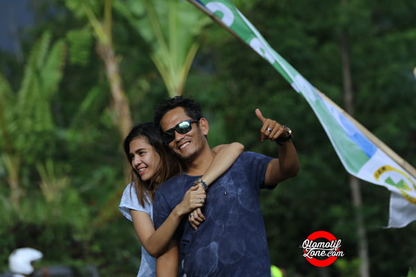 Yayan Olly berserta istri, kembalikan kepercayaan