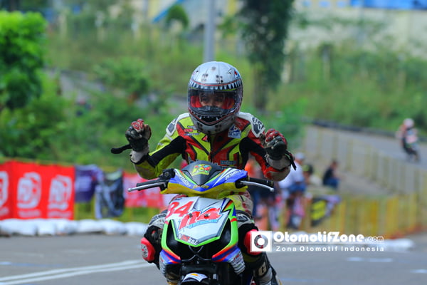 Ficicella KW juara kelas Matic