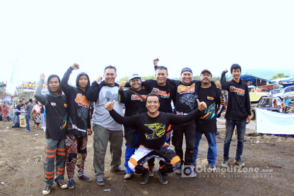 team Galena Surabaya hadir di acara Latber