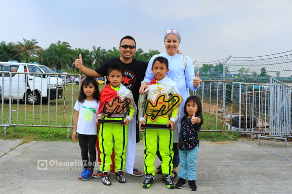 keluarga besar Gandasari Racing