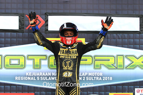 Handi Tuahatu rayakan kemenangan 