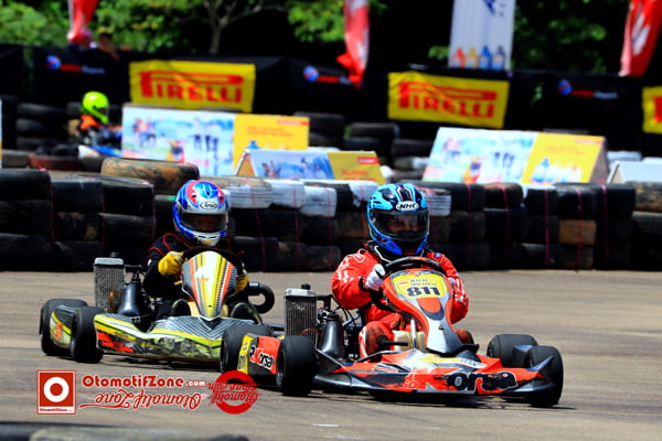 aksi gokart dilintasan