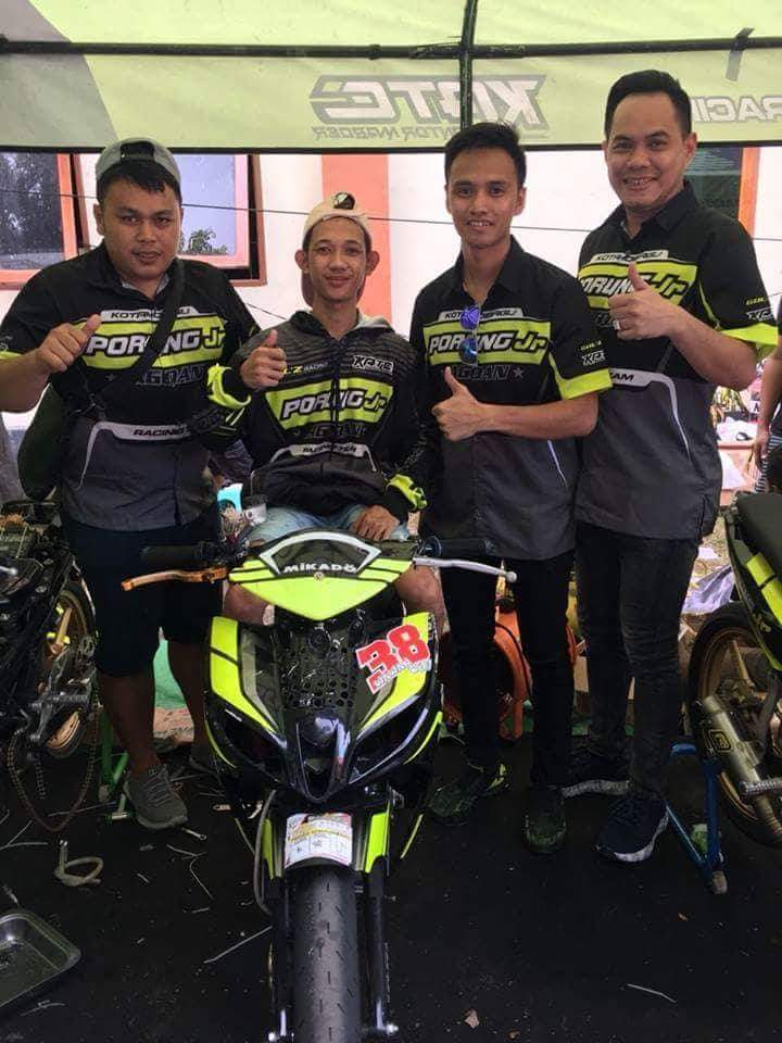 Harry Edward (kanan) dan Melky Raymond Porung