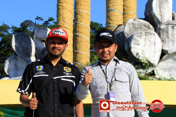 Afrizal Basweran (kiri) ketua penyelenggara didampingi Upin Pakaya, Sekertaris Pengprov IMI Gorontalo