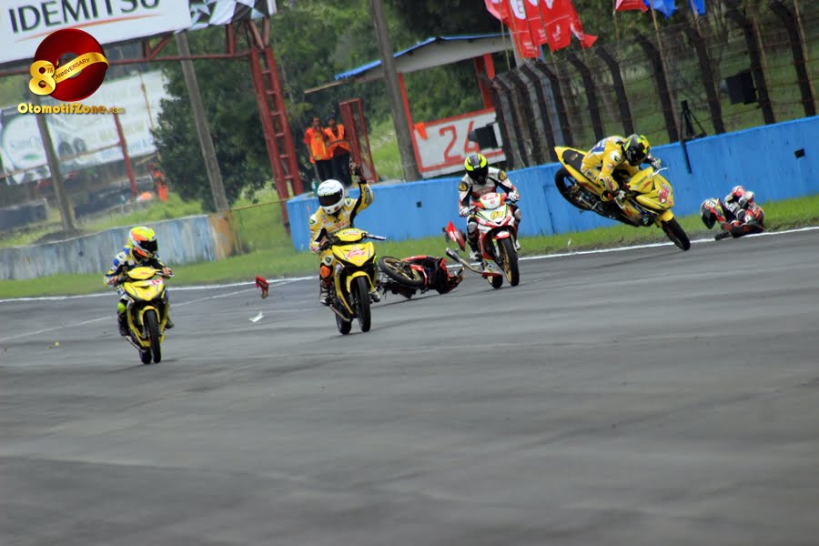 Prass selamat dari tabrakan