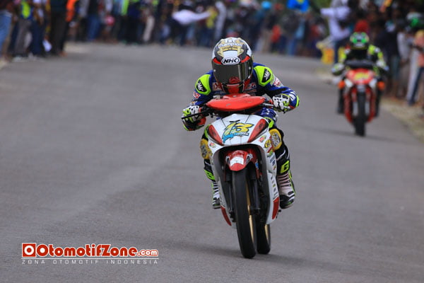 Handy Tuahatu, juara MP2