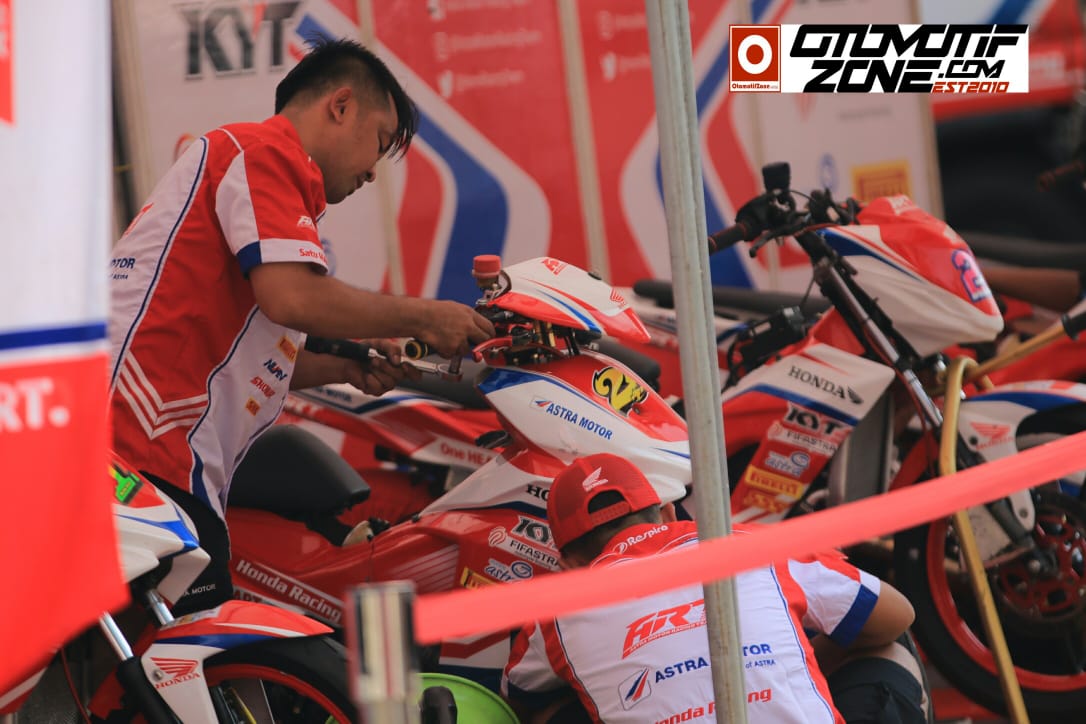 Honda Supra GTR Tunggangan Aditya Prakoso